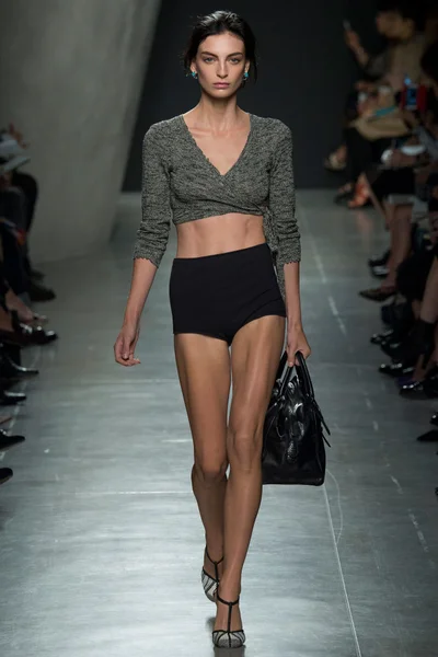 Look 7